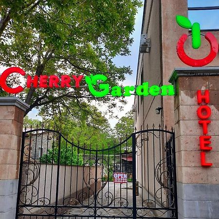 Cherry Garden Boutique Hotel Yeghegnadzor Esterno foto