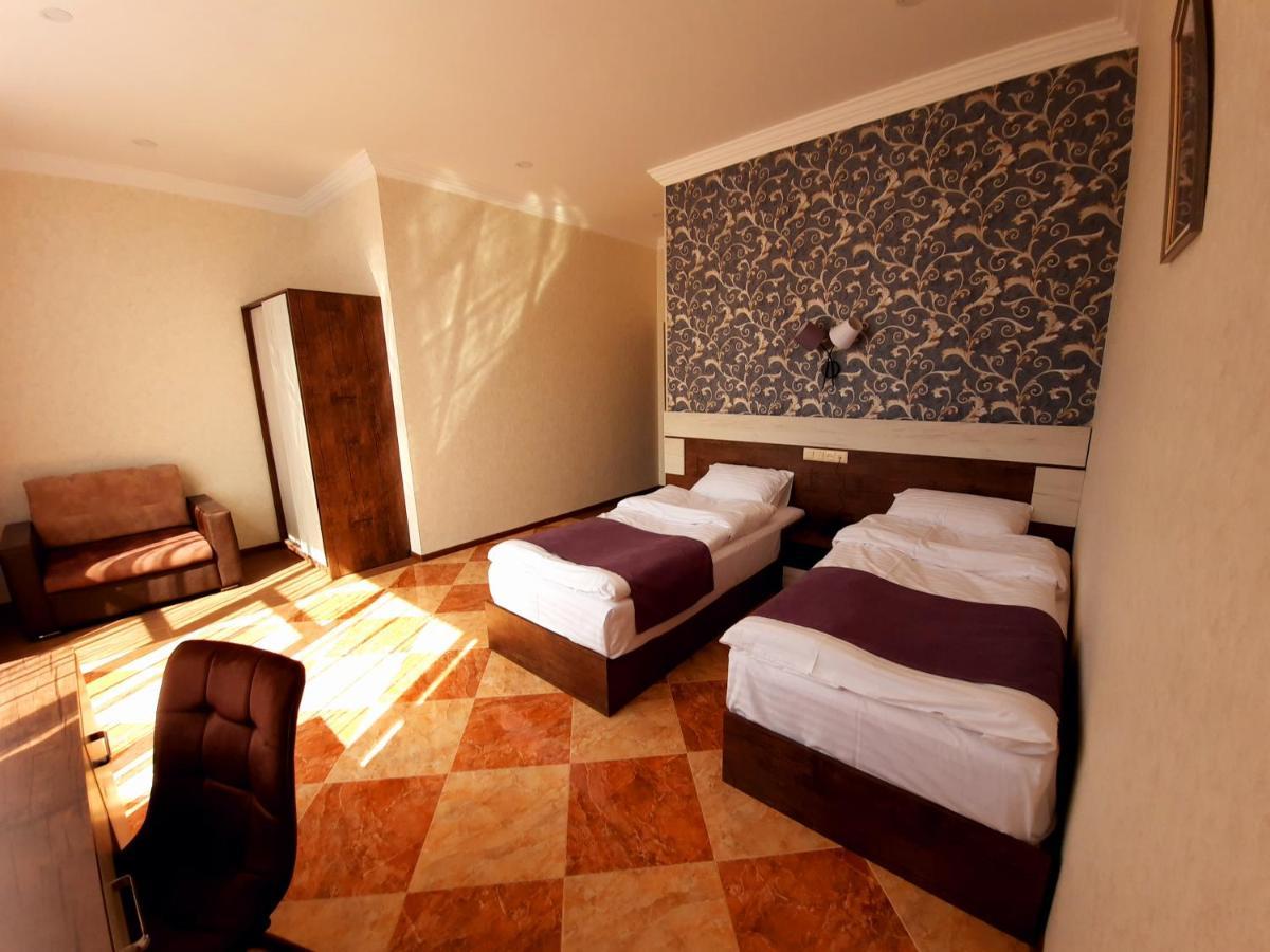 Cherry Garden Boutique Hotel Yeghegnadzor Esterno foto